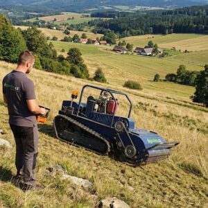 PREORDER: Profesion&aacute;ln&iacute; hybridn&iacute; p&aacute;sov&aacute; sekačka s d&aacute;lkov&yacute;m ovl&aacute;d&aacute;n&iacute;m (do 50&deg;)